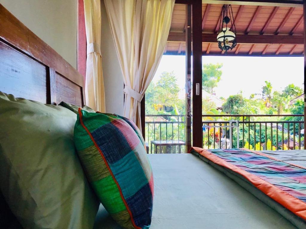 Hotel White House Ubud Esterno foto